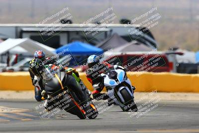 media/Apr-09-2022-SoCal Trackdays (Sat) [[c9e19a26ab]]/Turn 2 (1140am)/